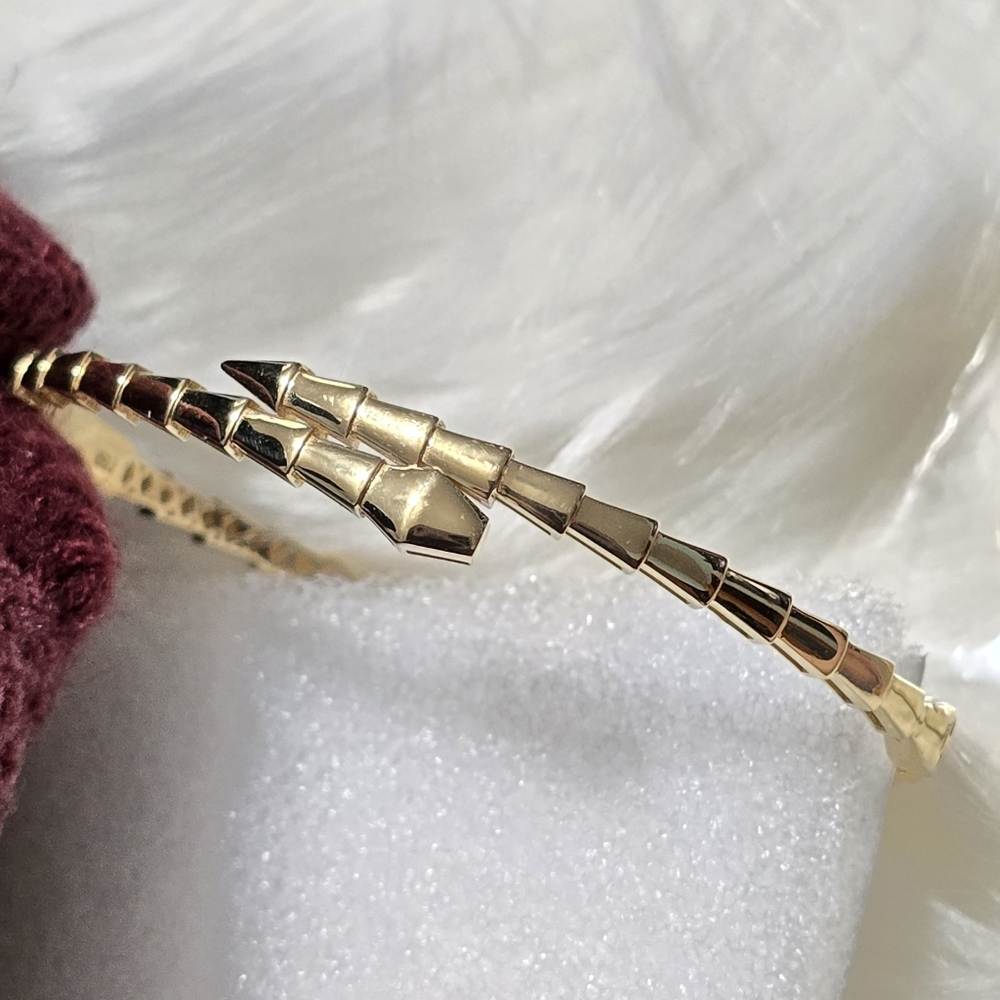 Real Gold Bangle 18k (750) 18CM
